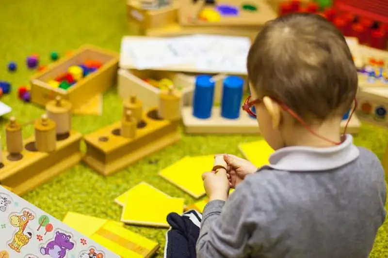 Центр для детей с аутизмом появится в Караганде