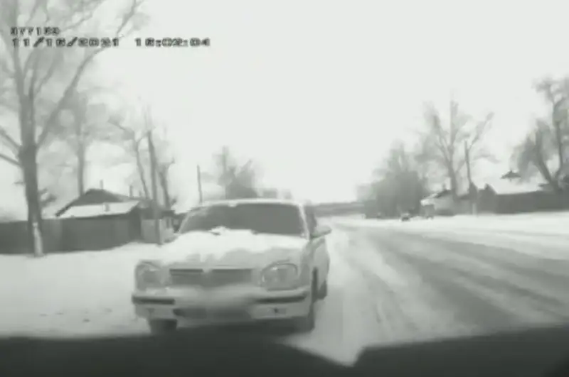 62-летний дебошир сел пьяным за руль в Павлодарской области