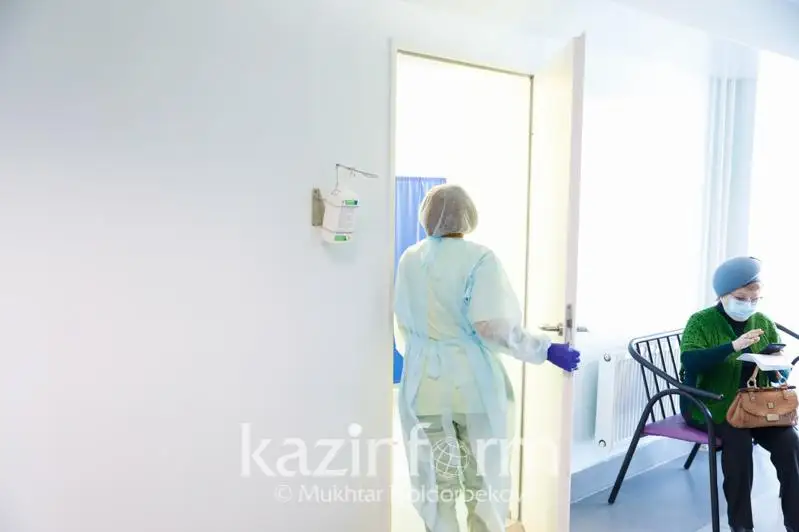 Ақтөбе облысында 400-ден астам адам Pfizer вакцинасын салдырды