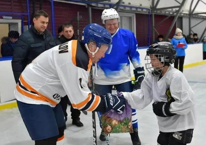 Пятый хоккейный комплекс построили в СКО
