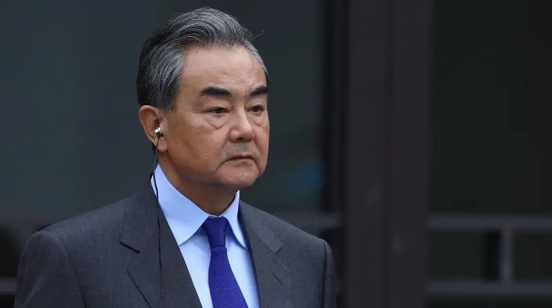 Глава МИД КНР поддержал инициативу Президента Казахстана по биологической безопасности