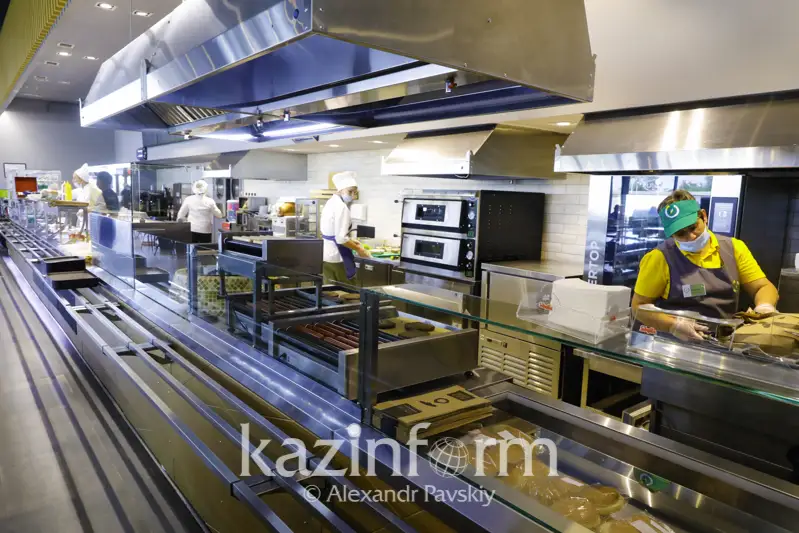 4 aqyly avtojol boıynda qansha qyzmet kórsetý nysany bar