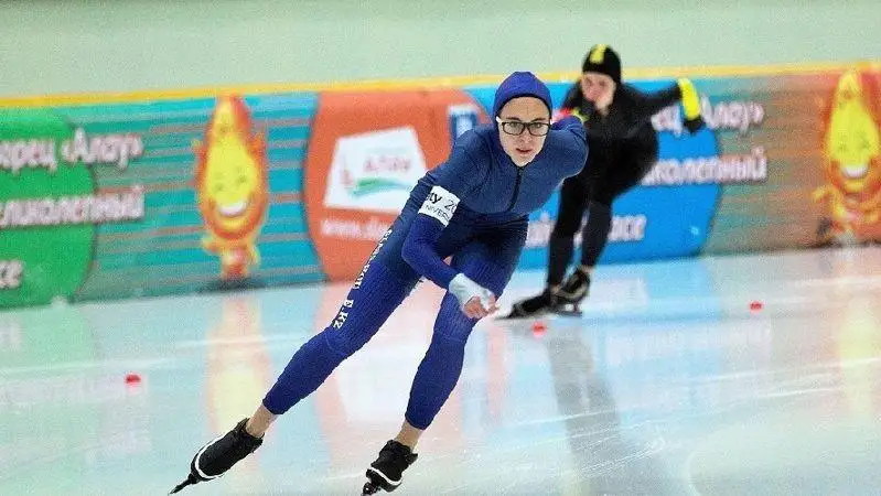 Конькобежка Алина Дауранова выиграла общий зачет юниорского кубка мира