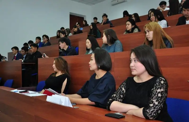 Павлодарские студенты получили шесть стипендий Фонда Назарбаева