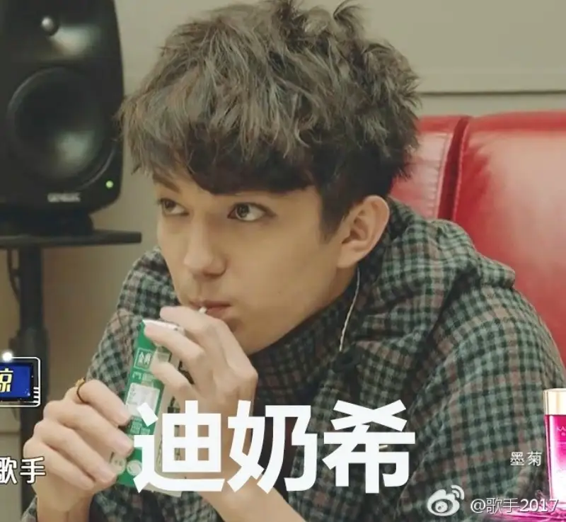 Қытайлық &laquo;қалыңдықтар&raquo; Димаштың сахнадан тыс өмірі жайлы видео жариялады