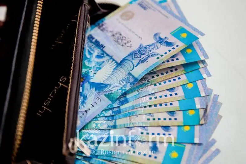 Зарплату ведущих перепись населения озвучили в столичном департаменте Бюро нацстатистики