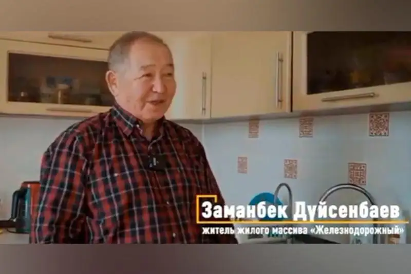 Elorda turǵyndary Nursultan Nazarbaevqa alǵys aıtty