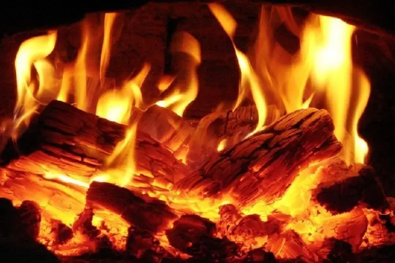 Неосторожное обращение с огнем – самая частая причина пожаров в ВКО