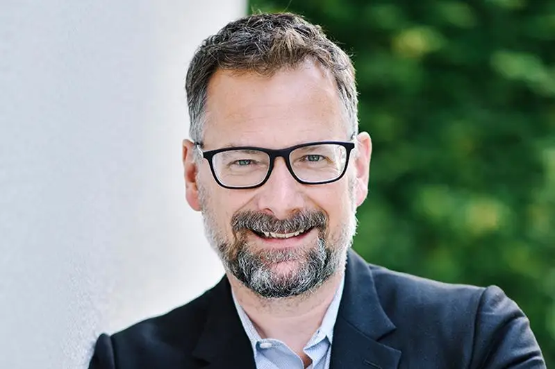 Руководитель всемирно известной спутниковой компании рассказал о планах работы в Казахстане