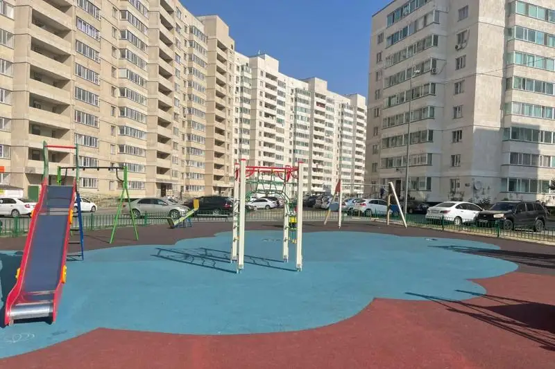 Благоустройство 17 жилых домов ведётся на Жагалау в столице