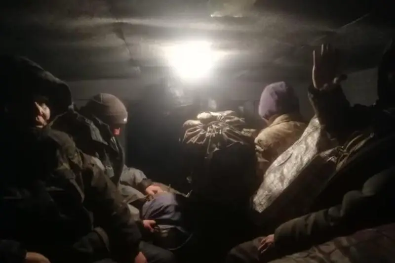 Троих пастухов эвакуировали в непогоду спасатели в ВКО