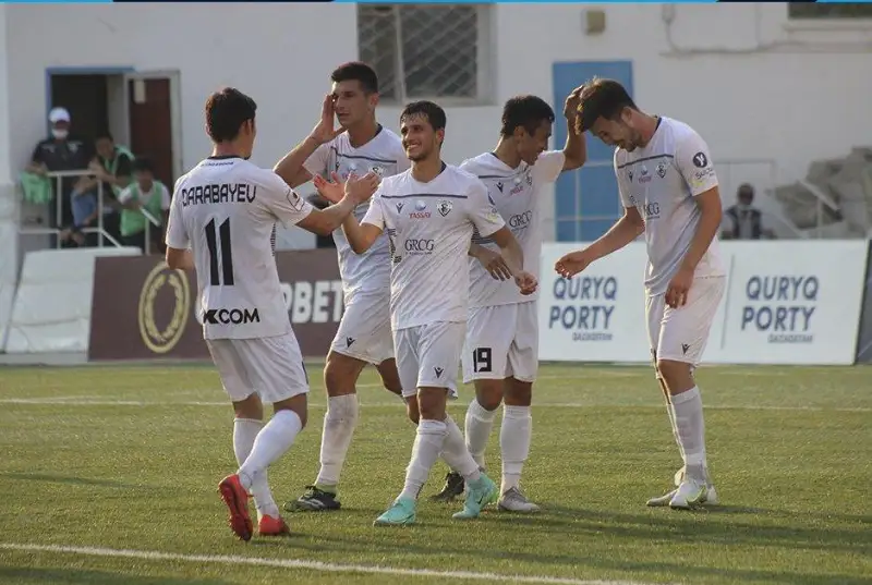 Fýtboldan Qazaqstan kýbogy: «Qaırat» óz alańynda «Kaspııden» jeńilip qaldy