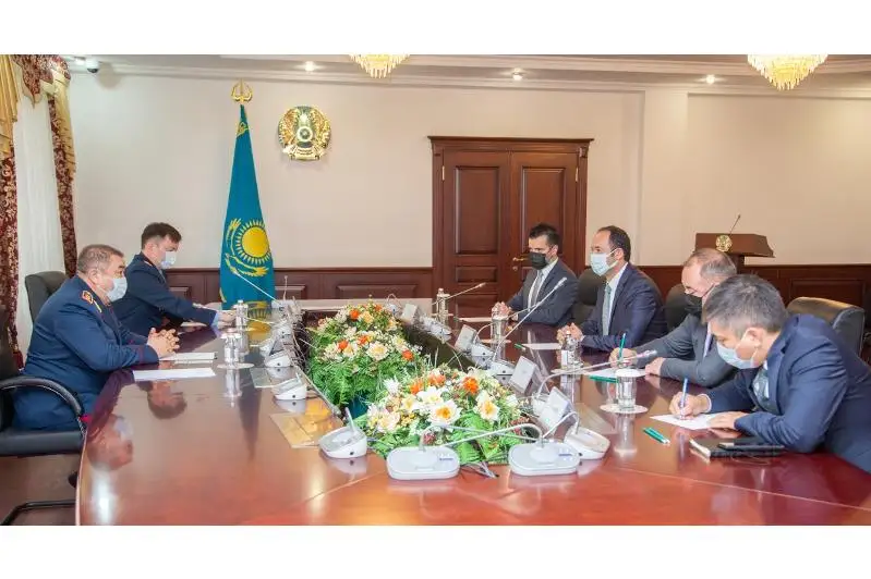 Вопросы безопасности в международном аэропорту Алматы обсудили в МВД