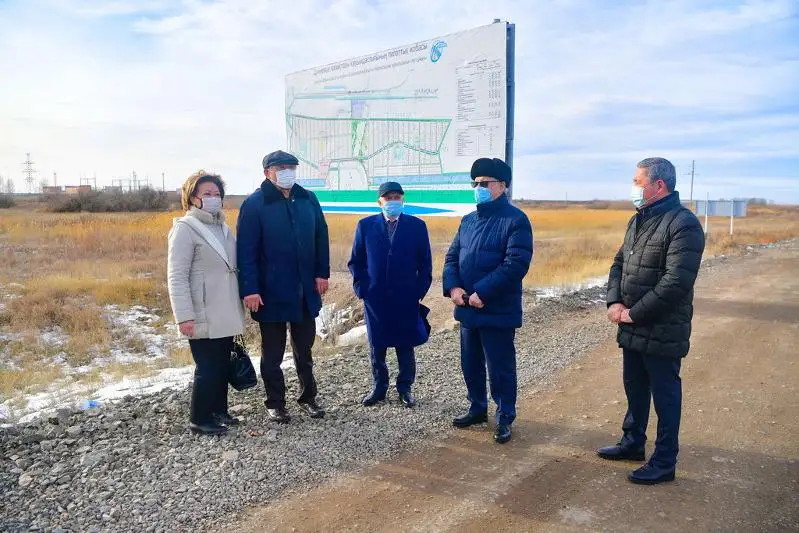 Вопросы переселения кандасов обсудили на выездной встрече сенаторы