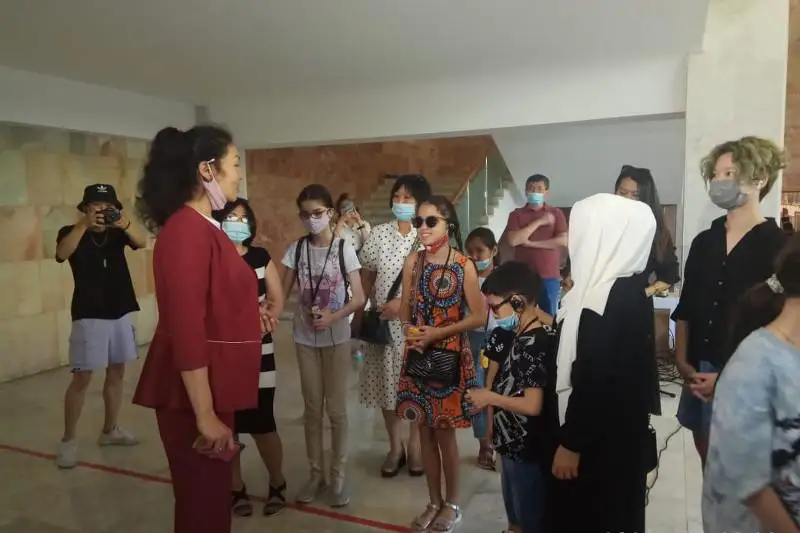 В музее Кастеева представили аудиодескрипцию экспонатов для детей с нарушением зрения