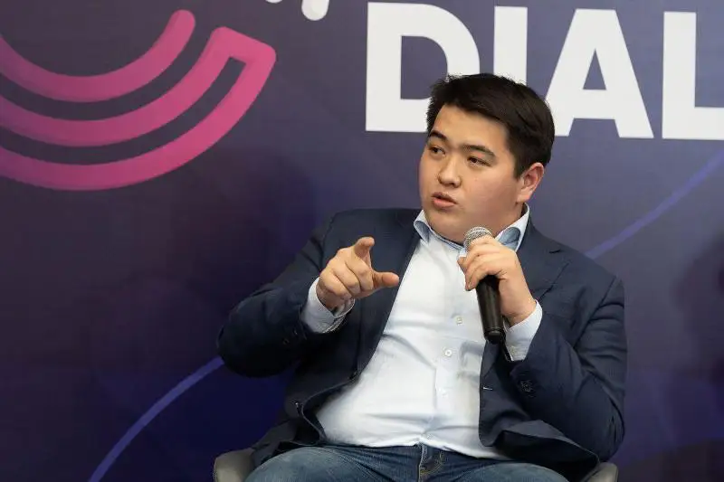 Молодежь - локомотив процесса развития культуры нулевой терпимости к коррупции - Валихан Бахретдинов