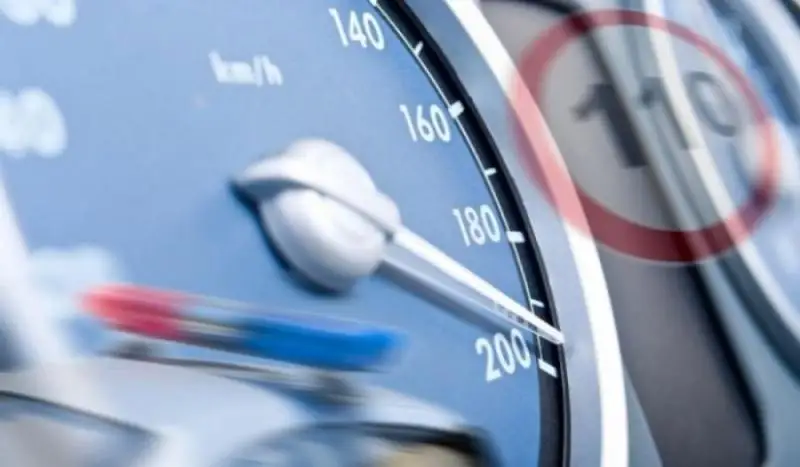 Около 900 нарушений ПДД зарегистрировано за один день в Карагандинской области