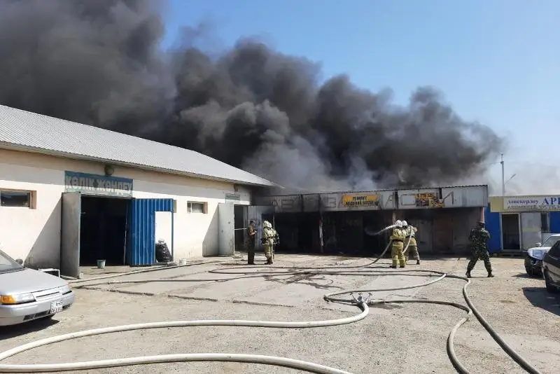 СТО сгорела в Атырау