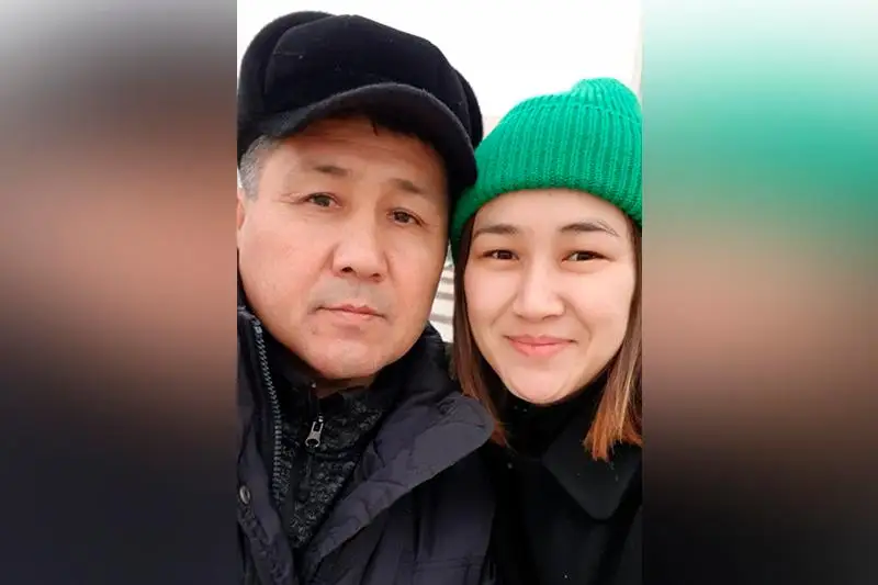 «Súıinshi áke!» degen bir aýyz habaryn estigimiz keledi - Frıstaılshy Aqmarjan Qalmyrzaevanyń ákesi