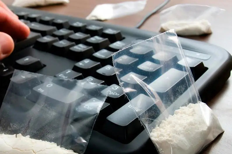 Реклама наркосайтов: 16 уголовных дел по Нур-Султану возбуждено с начала 2021 года