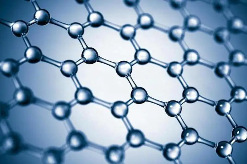 Коронавирус: Фейки о графене были самыми популярными в 2021 году