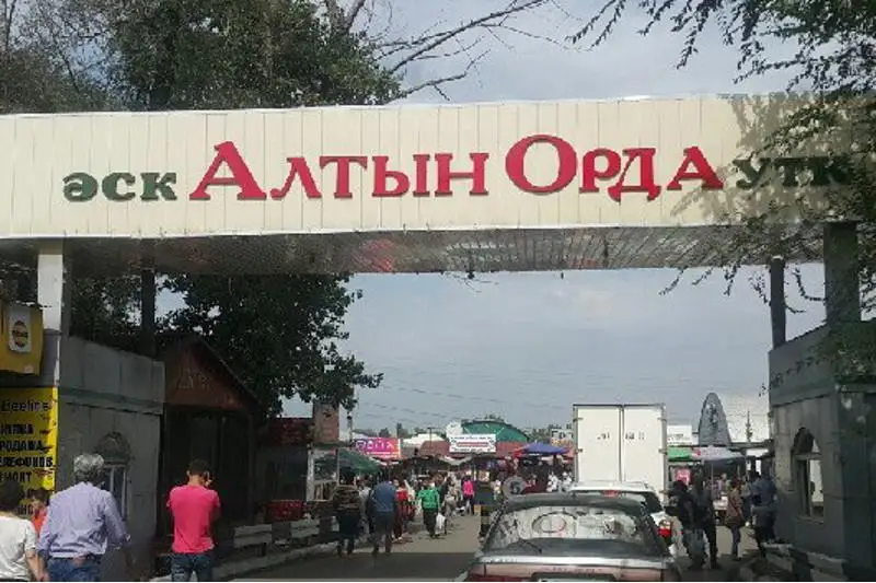 Pandemııa órship turǵan kezde «Altyn Orda» bazarynyń nege jabylmaǵany túsindirildi