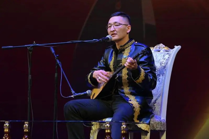 Лучшего айтыскера региона выбрали в Павлодарской области