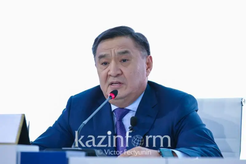Ahmetjanov: Bilim berý júıesindegi jemqorlyq memlekettiń bolashaǵyna tikeleı qaýip tóndiredi