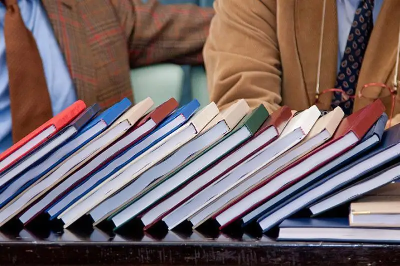 19 диссертационных советов вузов закрыли в Казахстане