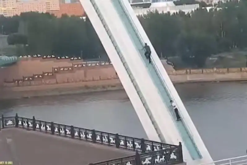 Забавными историями 2021 года поделились столичные полицейские