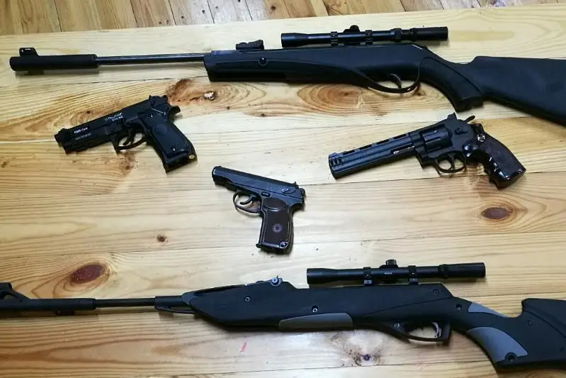 Более 30 единиц незаконно хранившегося огнестрельного оружия изъято у жителей ВКО