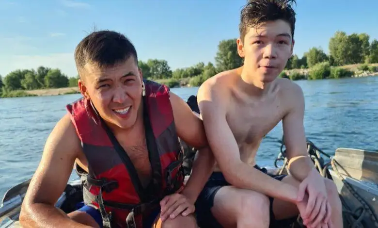 Тонущего 16-летнего юношу спасли военнослужащие в Семее