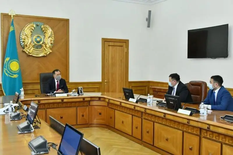 Ulanbatyrdan Almatyǵa tikeleı reıs ashý usynyldy