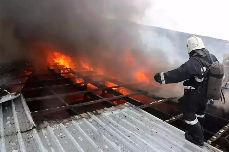 СТО горело в Алматы