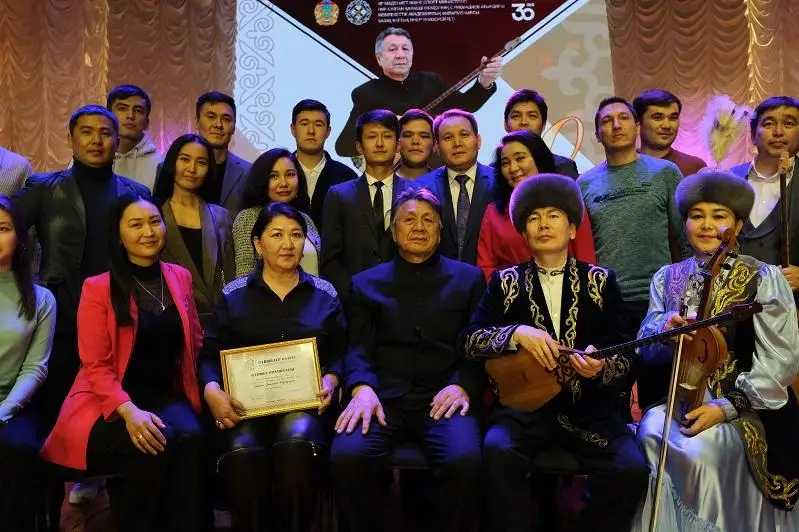 Elordada kúıshi Orynbaı Dúısenniń «Uly kósh» atty keshi ótti