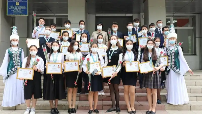 Карагандинские школьники завоевали 21 медаль на республиканской олимпиаде