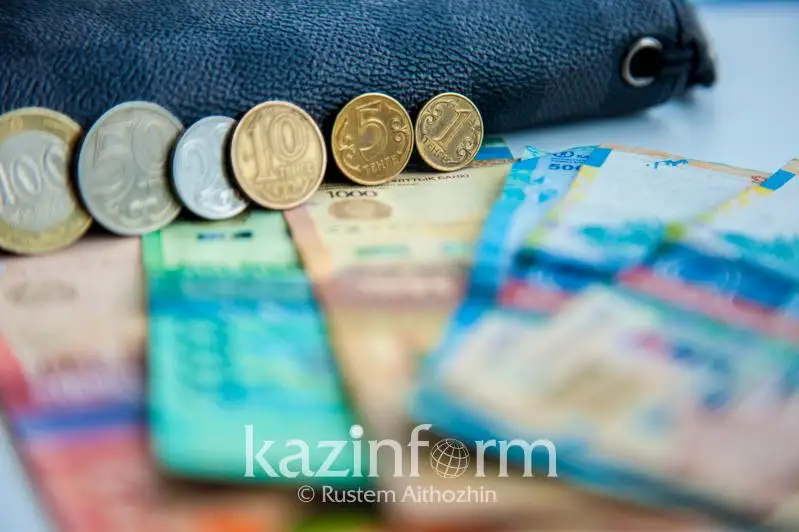 Среднемесячная зарплата актюбинцев превысила 209 тысяч тенге
