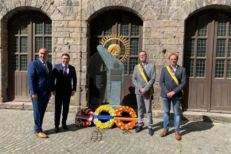 В бельгийском г.Ипр состоялась церемония возложения венков к казахстанскому памятнику жертв ядерных испытаний