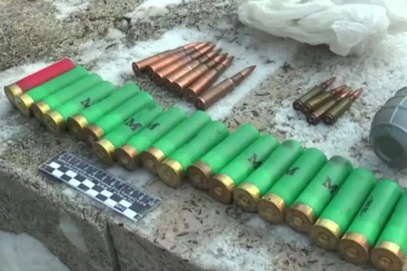 Арсенал оружия обнаружили в центре Алматы