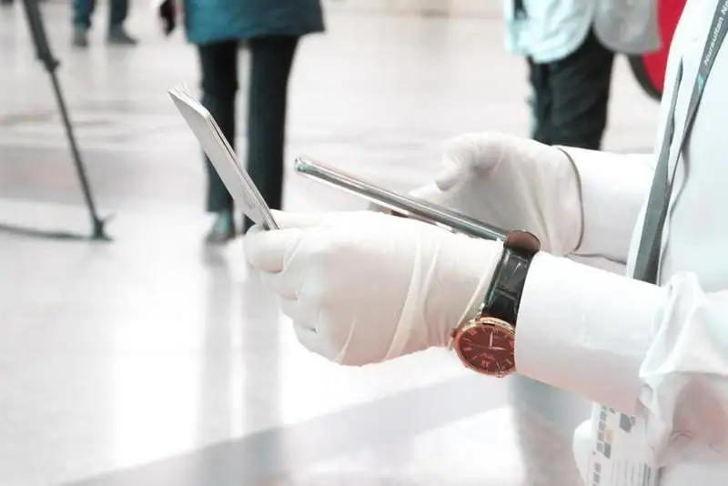 Мужчина с «красным» статусом пытался пройти в ЦОН в Степногорске