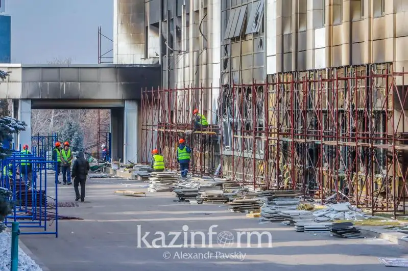 Алматы қайта қалпына келтіріліп жатыр - фоторепортаж