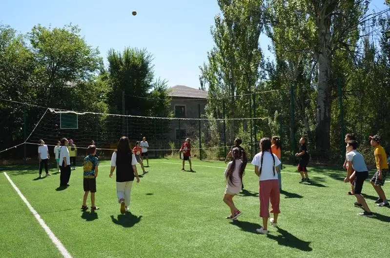 Около 800 детей из Туркестанской области отдохнут в летнем лагере