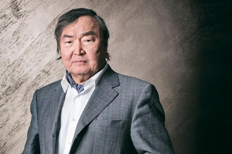 Крымбек Кушербаев принял участие в чествовании Олжаса Сулейменова по случаю его 85-летия