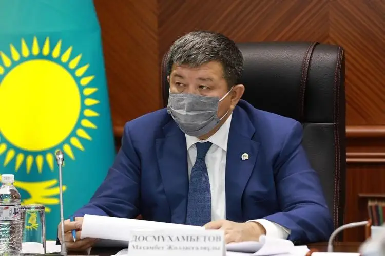 Махамбет Досмухамбетов потребовал строго соблюдать трудовое законодательство