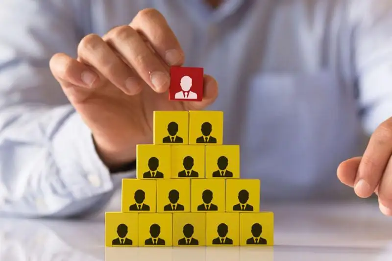 Накажут ли казахстанских звезд за участие в финансовых пирамидах