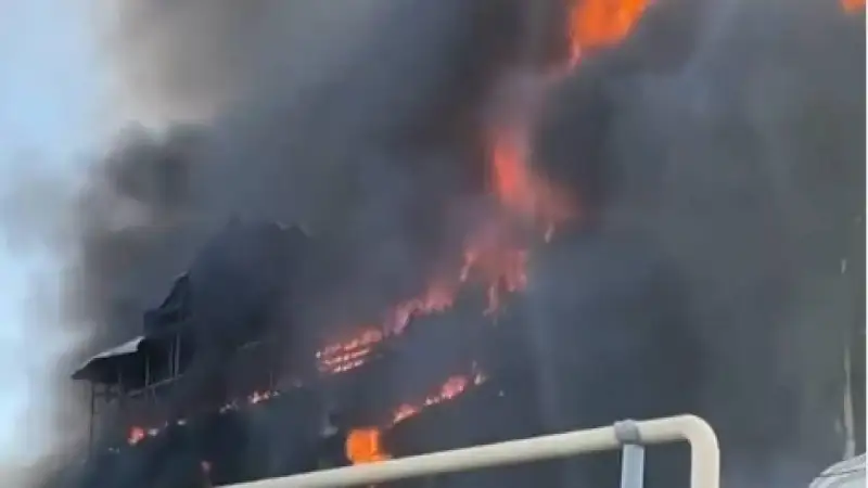 Двухэтажный ресторан горел в Алматинской области