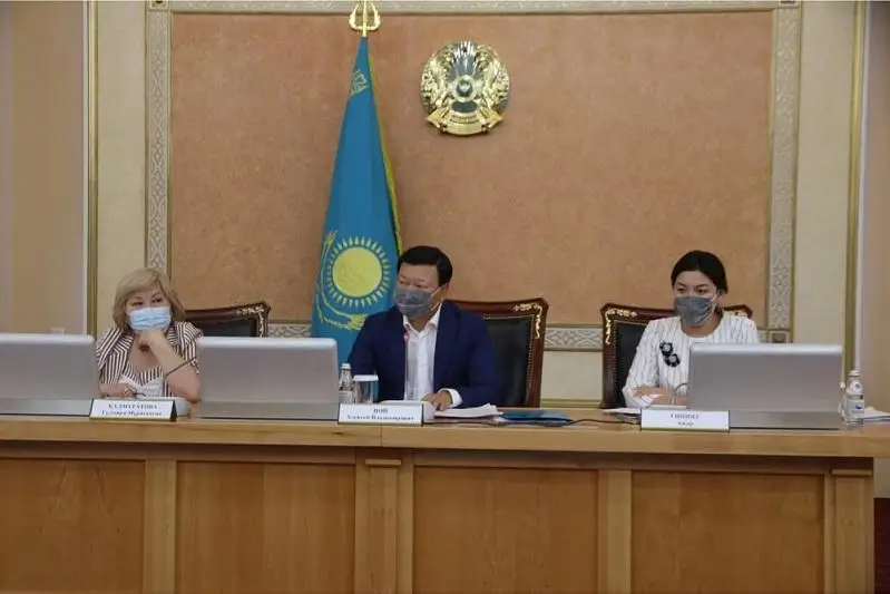 Назревает острый дефицит реанимационных коек: глава Минздрава провел заседание штаба по борьбе с КВИ в Актау