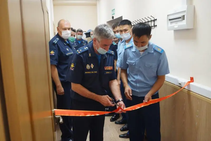 Аудиторию имени Талгата Бегельдинова открыли в российском военном вузе