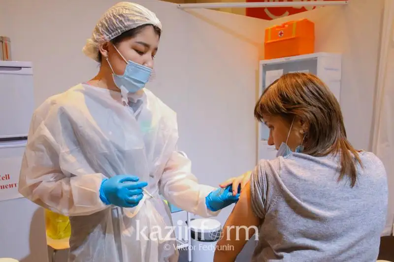 Premer-Mınıstr vaktsınalaý boıynsha kósh sońynda qalǵan óńir ákimderine tapsyrma berdi