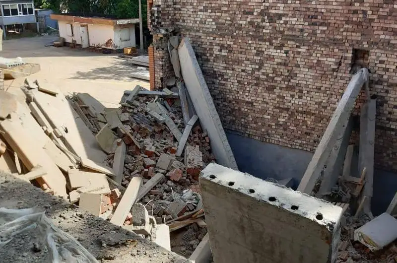 В МИИР РК назвали предварительную причину обрушения строящегося дома в Павлодаре